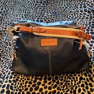 Dooney & Bourke navy leather purse
